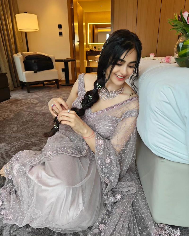 adah-sharma-hot-photos